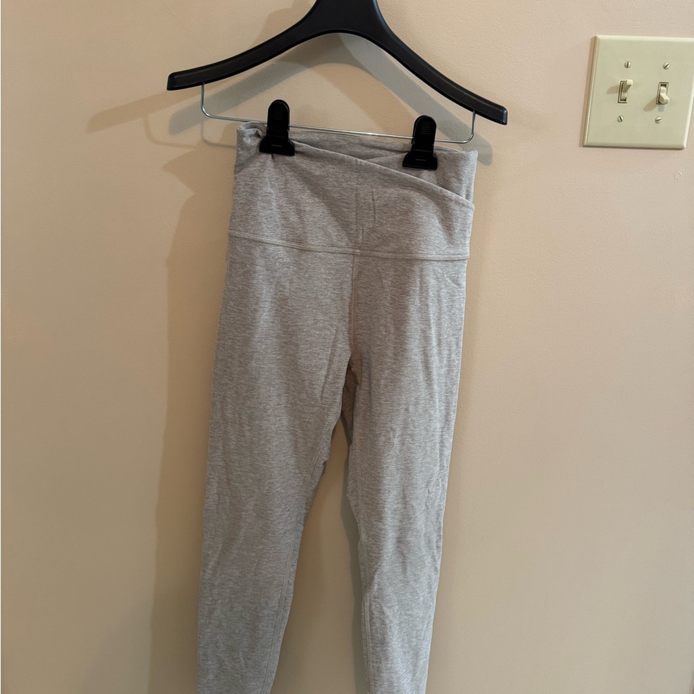 Women’s Tan/Sand Leggings- Beyond Yoga